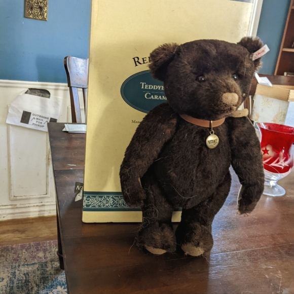 Steiff Teddy Bear - Picture 1 of 4